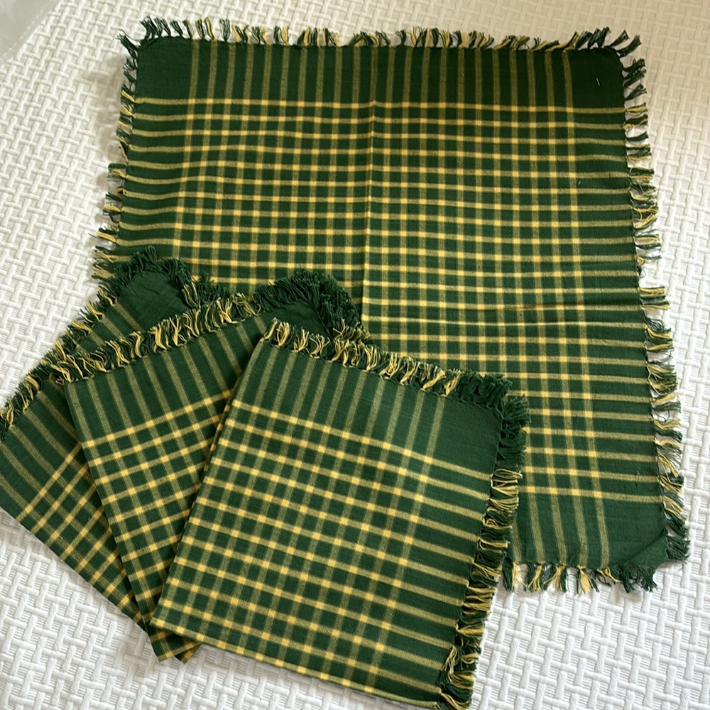 Napkins in cotton, set of 4.